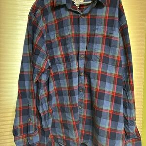 Duluth Trading Co Blue and Red Checkered Shirt